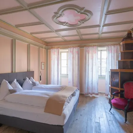 Palazzo Salis * סוגליו