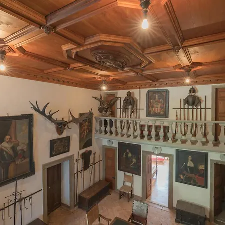 Palazzo Salis *